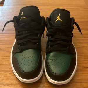 Jordan 1 Low Green Toe, Size 8, 100% Authentic